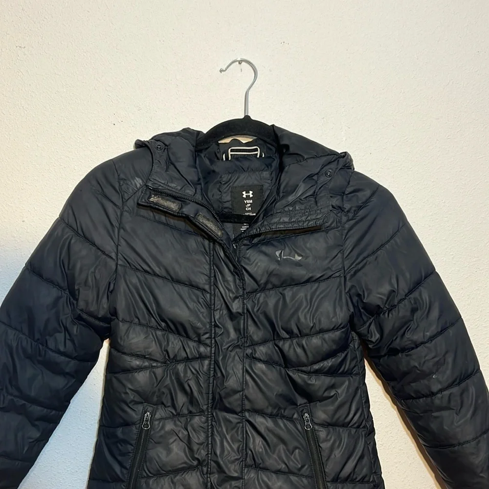 Under Armour Kids Black Puffer Winter Hooded Jacket Size  youth small